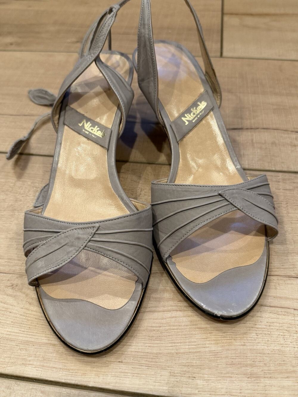 Nichols Made In Italy Gray Leather Ankle Wrap Tie Sandals Kitten Heels 8.5 AA